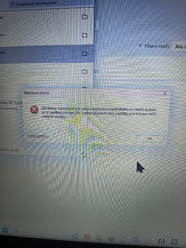 1000103569
